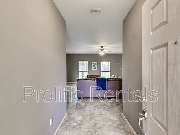 4th image of 5102 Screaming Eagle Cir