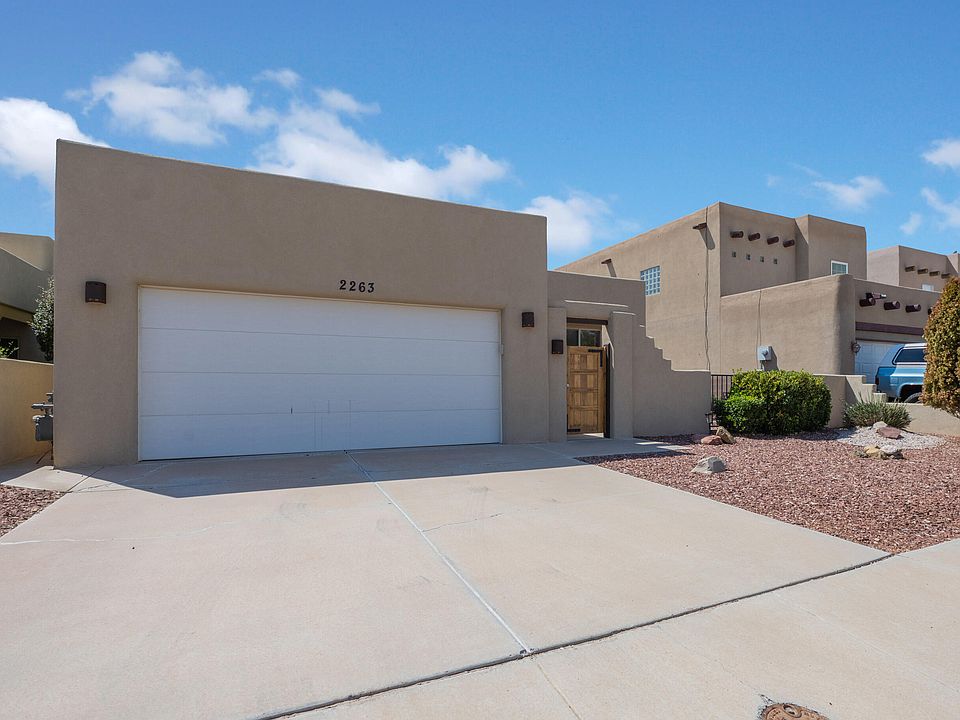 1st image of 2263 Calle De Ortiz SW