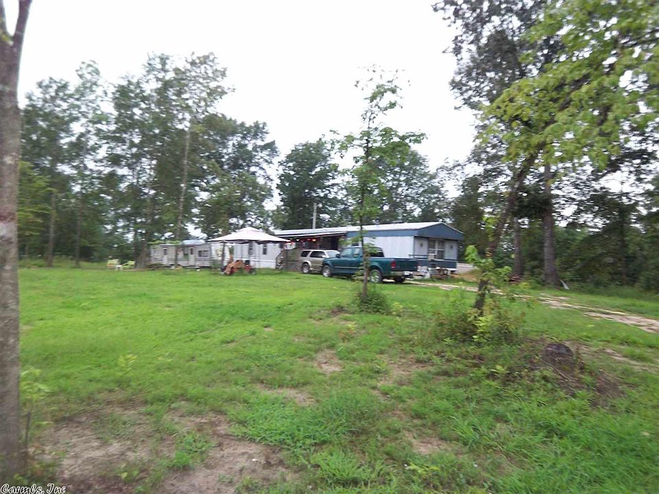 2nd image of 6167 N Detonti Rd