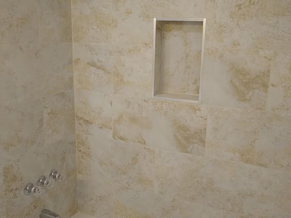 5th image of 12533 Burbank Blvd #12533