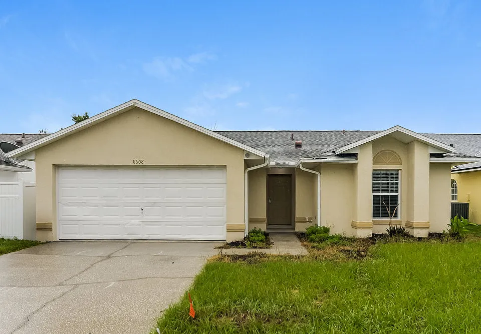 8608 Wellington Loop