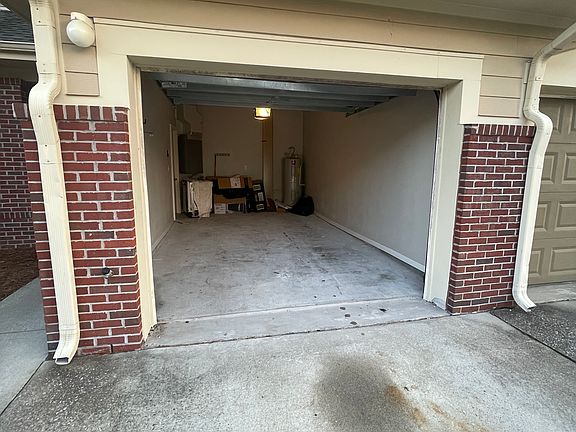 2nd image of 204 Baldwin Rowe Cir