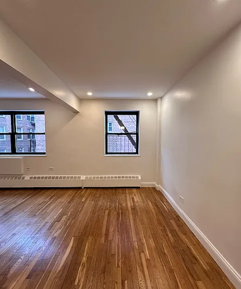 149-45 Northern Blvd #6S — Photo 3
