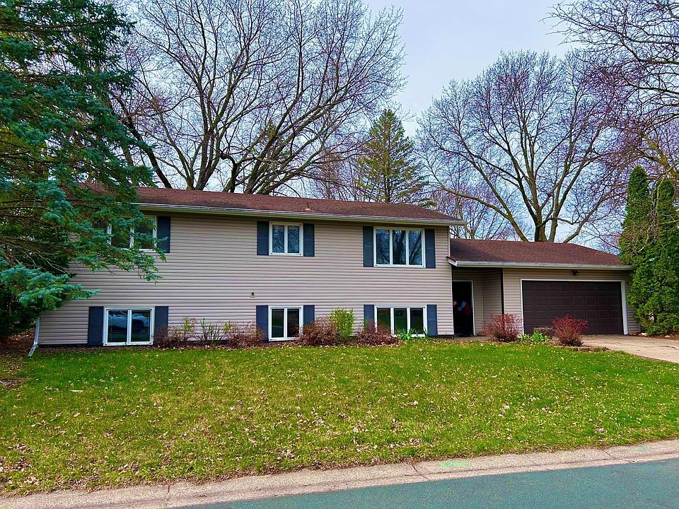 1st image of 1704 McKinley Dr