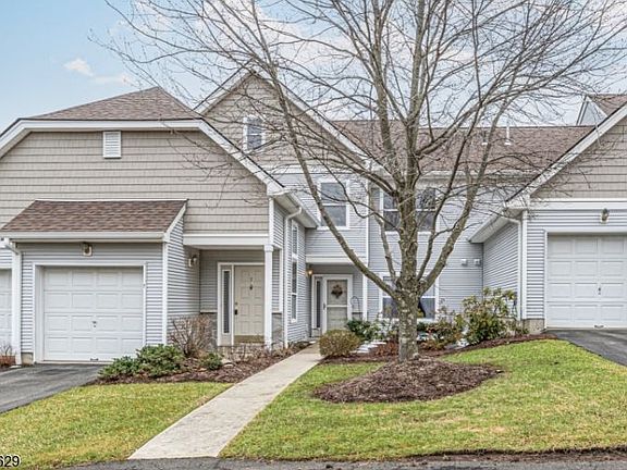 2nd image of 5 Eagles Nest Ln #1503