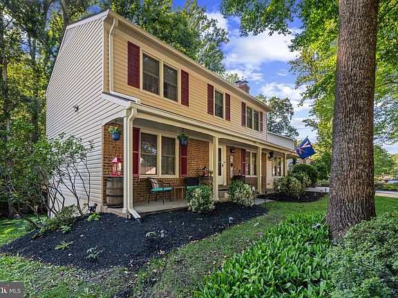 2nd image of 11858 Antietam Rd