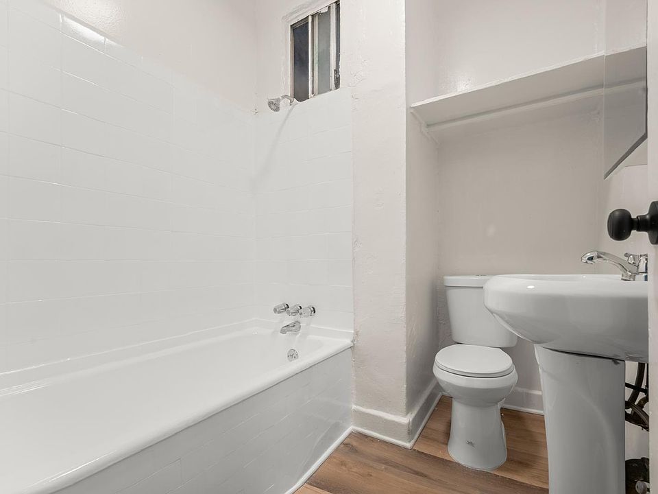 1st image of 503 Union Dr APT 203