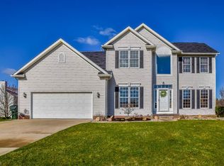 1343 W Chester Dr, Louisville, OH 44641