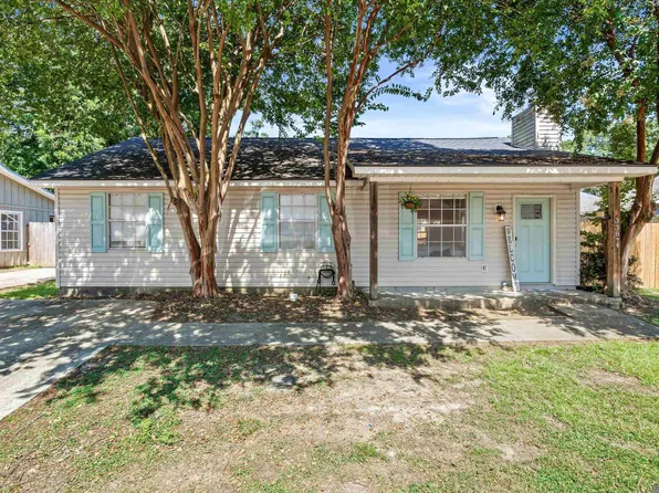 33874 Cedar Ridge Ct, Denham Springs, LA 70706