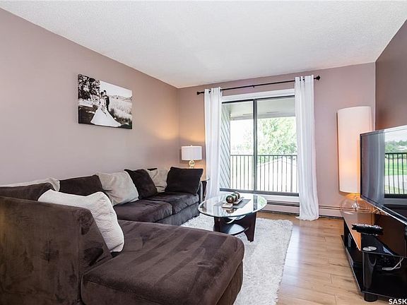 5th image of 4219 Degeer St Unit 29