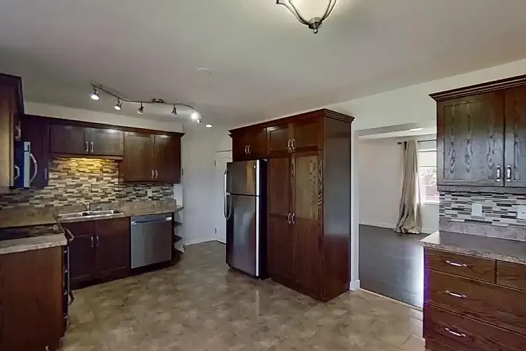 114 Hardisty Ave #12 — Photo 2