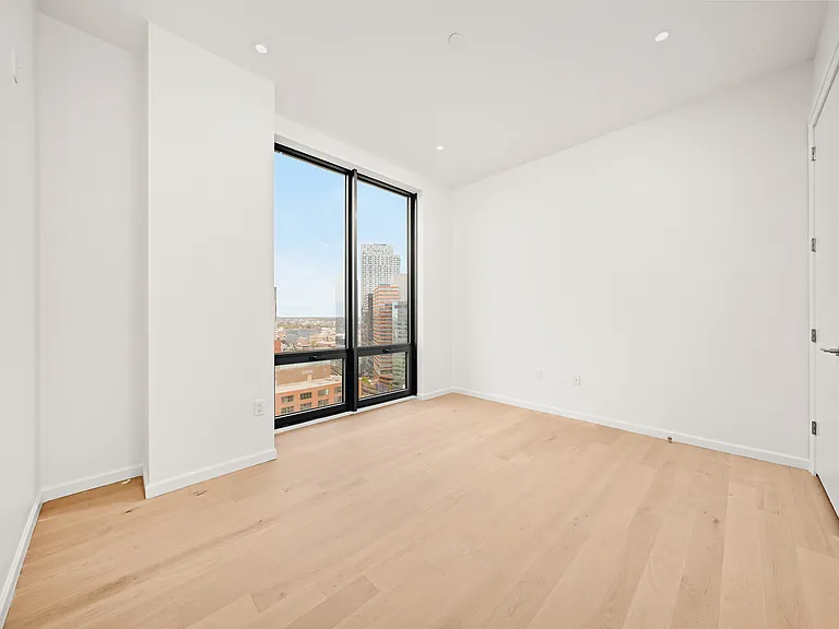 41-15 24th St #2501 — Photo 12