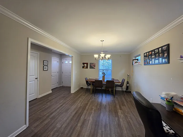 147 Niblick Dr — Photo 5