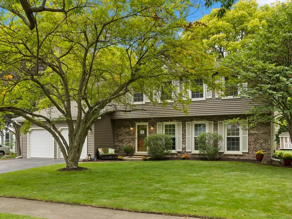 1129 Cheshire Ave, Naperville, IL 60540