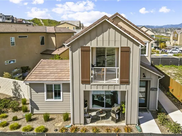 27366 Snow Creek Pl, Valencia, CA 91381
