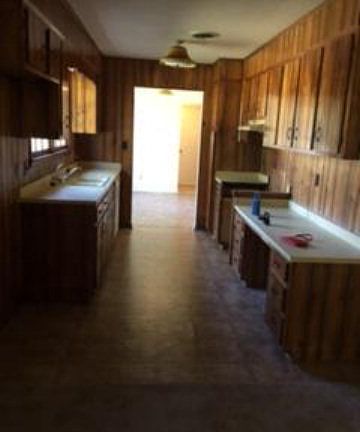 4th image of 1921 Driftwood Dr