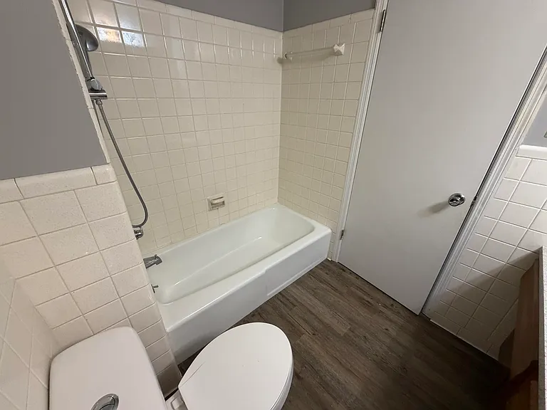 3433 Keithshire Way — Photo 16