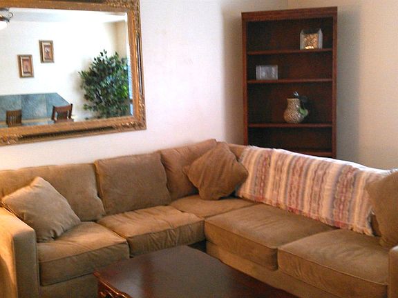 Deluxe versions of all apartment sizes (#307).