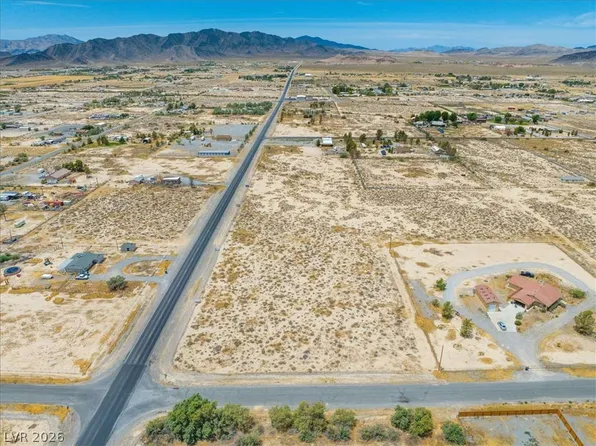 2560 W Bell Vista Ave, Pahrump, NV 89060