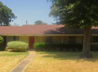 1512 Karen Cir, Magnolia, AR 71753