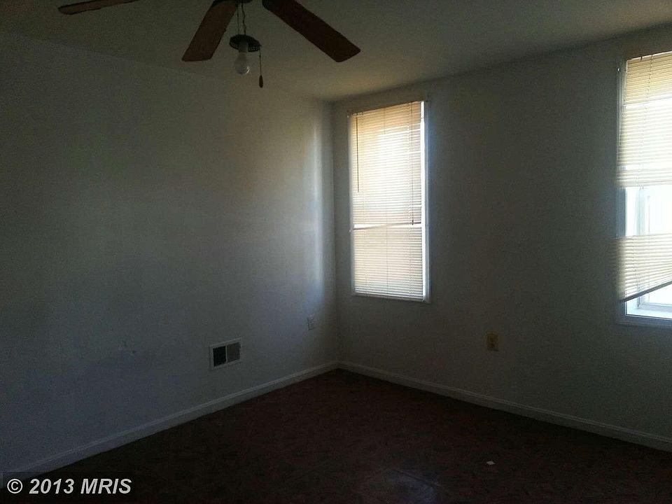 2nd image of 925 Montpelier St
