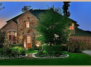 22 Spring Basket Trl, The Woodlands, TX 77389