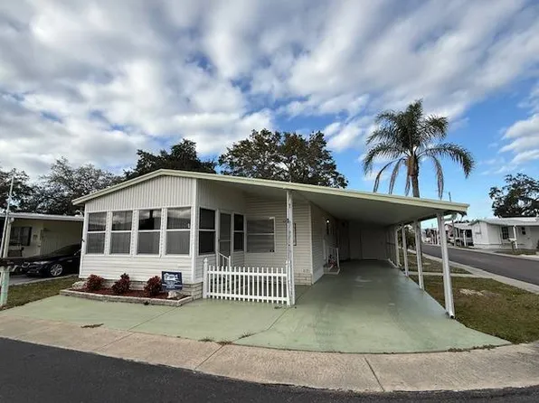 6121 Dream Dr, Port Richey, FL 34668