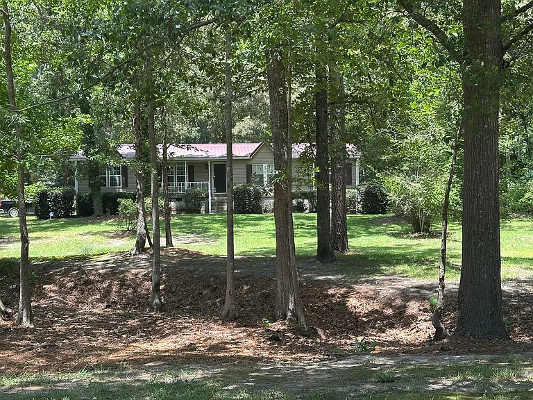 21621 Old Maxton Rd — Photo 3