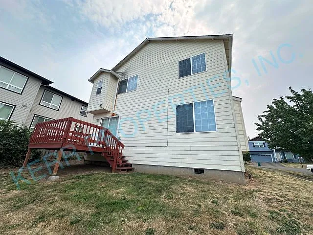 1111 SW 6th Way — Photo 22