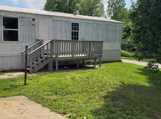 701 Oakland Manor Dr, Festus, MO 63028