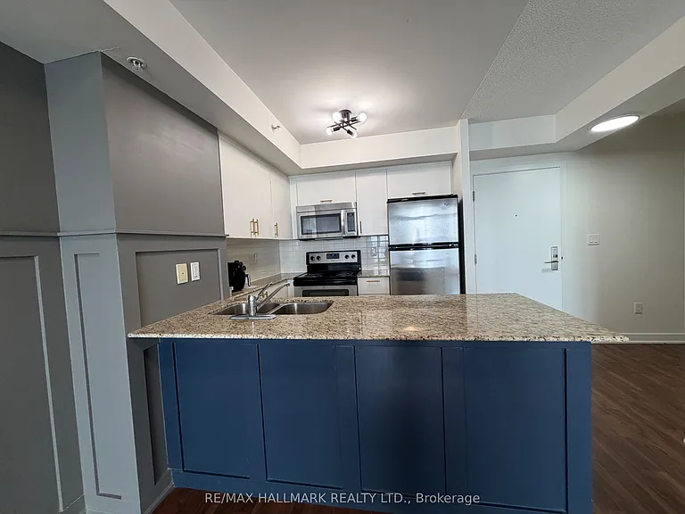5740 Yonge St #1805 — Photo 2