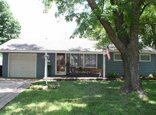 1208 Golf St, Augusta, KS 67010