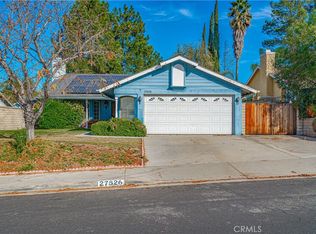 27826 Crookshank Dr, Santa Clarita, CA 91350