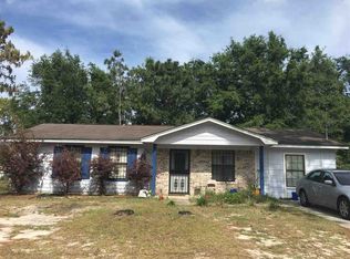 8435 Sandhill Rd, Tallahassee, FL 32305