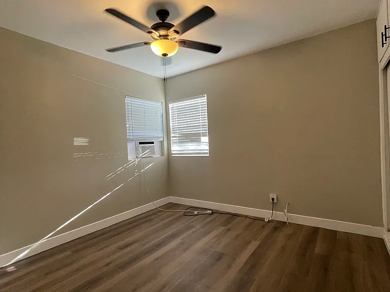 416 S Lincoln Pl — Photo 7