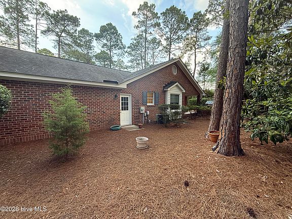 5th image of 12 Dalcross Court #3423