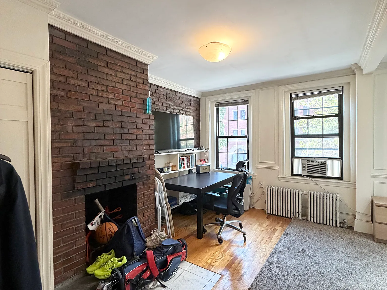2 bed, 900 sqft, $2,900 — Photo 3