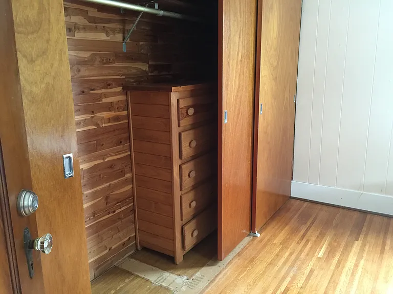 105 Rossiter Rd — Photo 10
