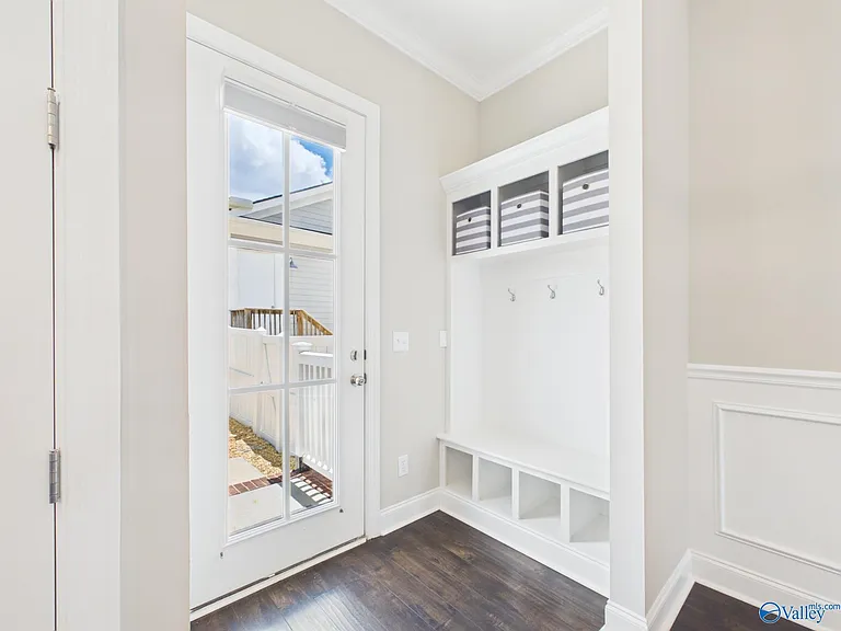 34 Pine St NW — Photo 11