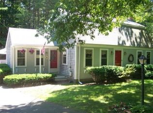 4 College Pond Rd, Plymouth, MA 02360