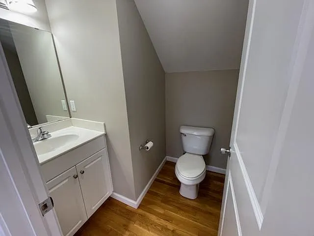 123 Eastgate Cir #B — Photo 6