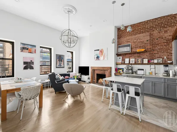 334 West 89th Street image 1 of 2