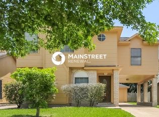 16107 Diamond Ridge Dr, Houston, TX 77053