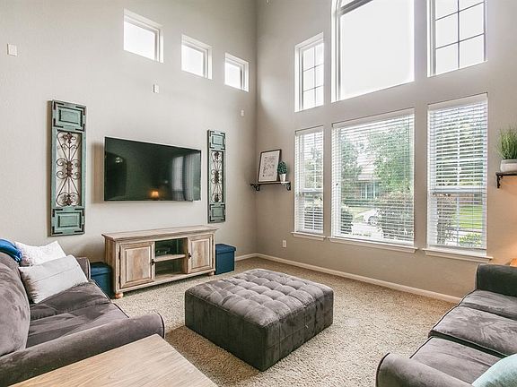 5th image of 17243 Pecos Park Ln