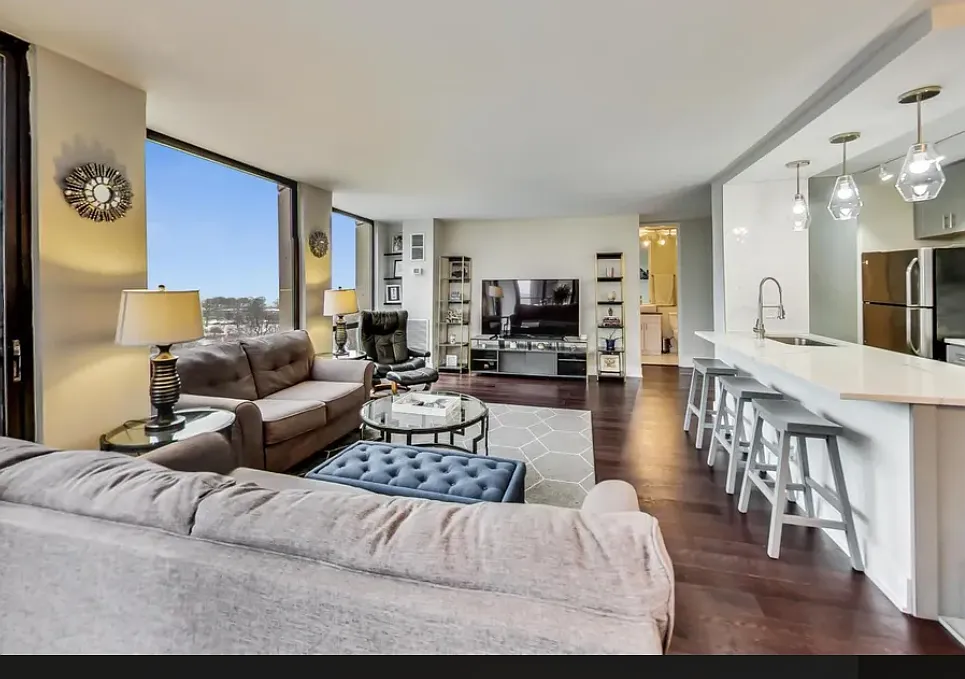 2 bed, 1100 sqft, $3,750 — Photo 1