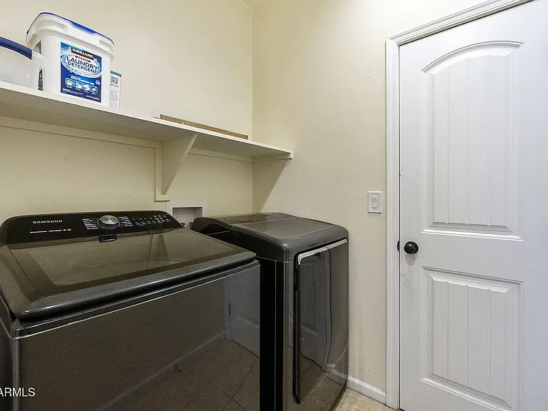 10930 S Banjo Way — Photo 37