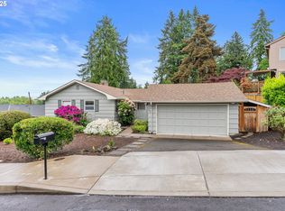 1695 Hallinan St, Lake Oswego, OR 97034
