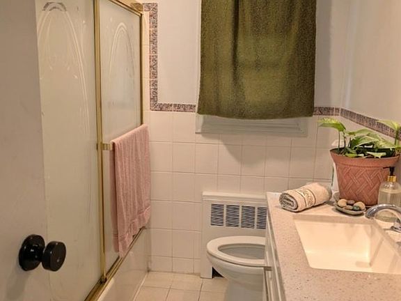 2nd image of 359 Magnolia Avenue