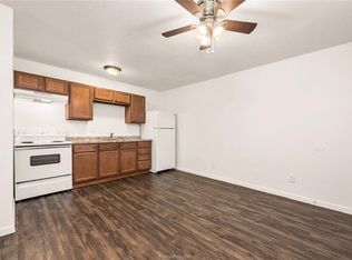 4305 College Main St #4, Bryan, TX 77801