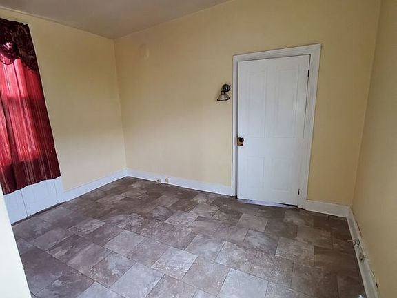 4th image of 841 Guilford St #W